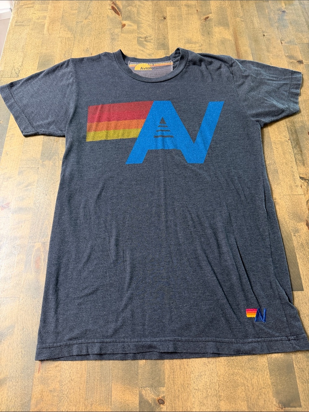 Aviator Nation logo T shirt size S